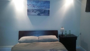 Room in Guest room - Big House Near 401-east And Pickering Town Centre